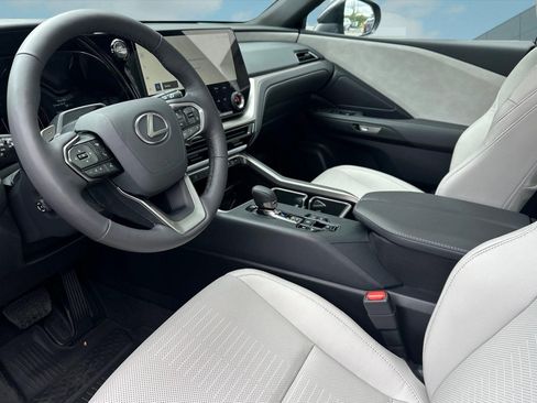 New 2026 Lexus TX 350 AWD image 4