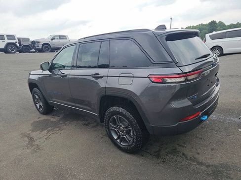 Used 2024 Jeep Grand Cherokee Trailhawk AWD/4WD image 8