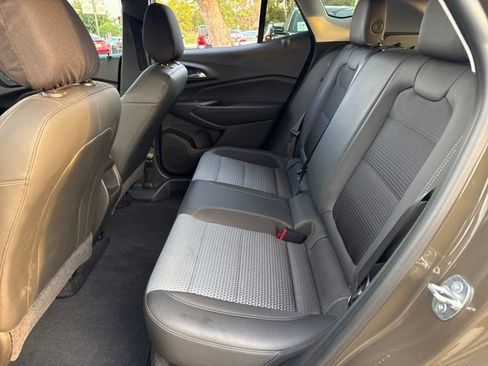 Certified 2024 Chevrolet Trax LT w/ Sunroof Package image 24