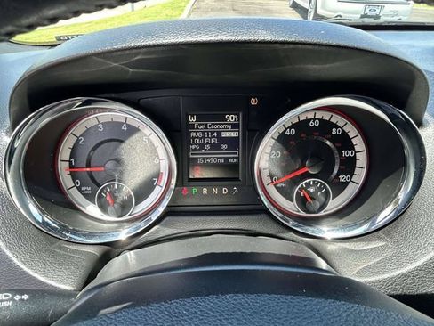 Used 2017 Dodge Grand Caravan GT FWD image 29