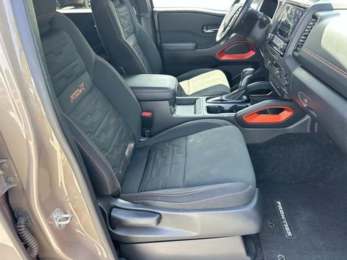 Used 2024 Nissan Frontier Pro-X RWD image 26