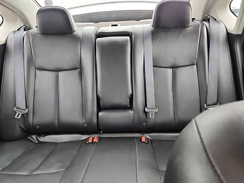 Used 2019 Nissan Sentra SR w/ Premium Package (SR) FWD image 31