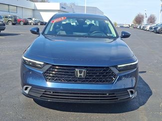 Used 2023 Honda Accord Touring video 2