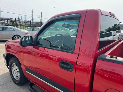 Used 2003 Chevrolet Silverado 1500 2WD Regular Cab w/ Exterior Appearance Pkg image 39