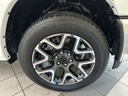 Used 2026 RAM 1500 Laramie w/ Advanced Safety Group II AWD/4WD image 13