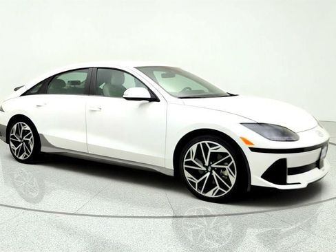 Used 2024 Hyundai Ioniq 6 SEL AWD/4WD image 3