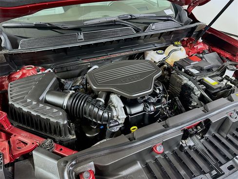 Used 2023 GMC Acadia SLT w/ Technology Package image 26