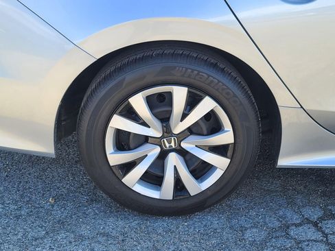 Used 2025 Honda Civic LX image 31