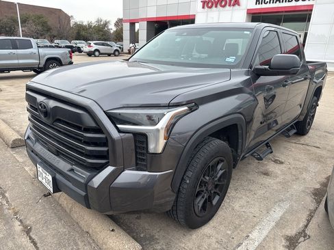 Used 2023 Toyota Tundra SR5 image 1