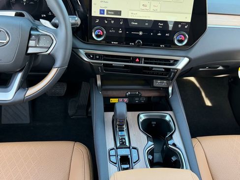 New 2026 Lexus RX 350 image 10