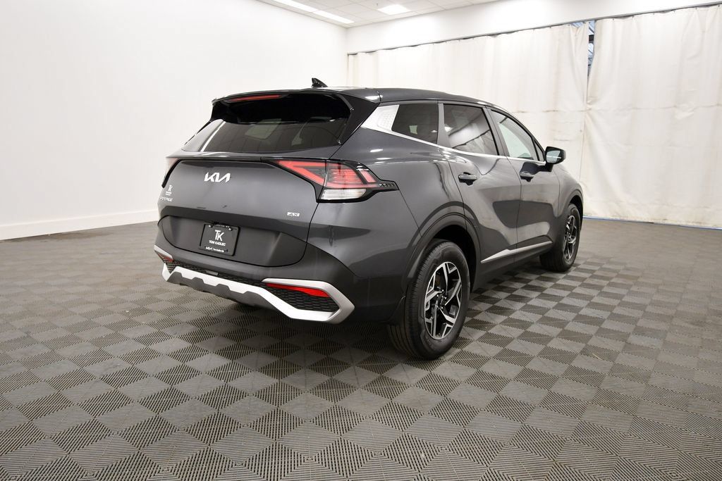 Certified 2023 Kia Sportage LX AWD/4WD image 8