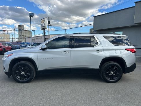 Used 2019 Chevrolet Traverse LT image 4