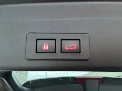 Certified 2023 Subaru Ascent Touring image 33