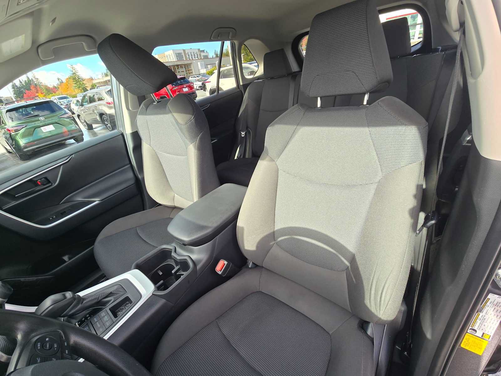 Used 2024 Toyota RAV4 LE AWD/4WD image 22