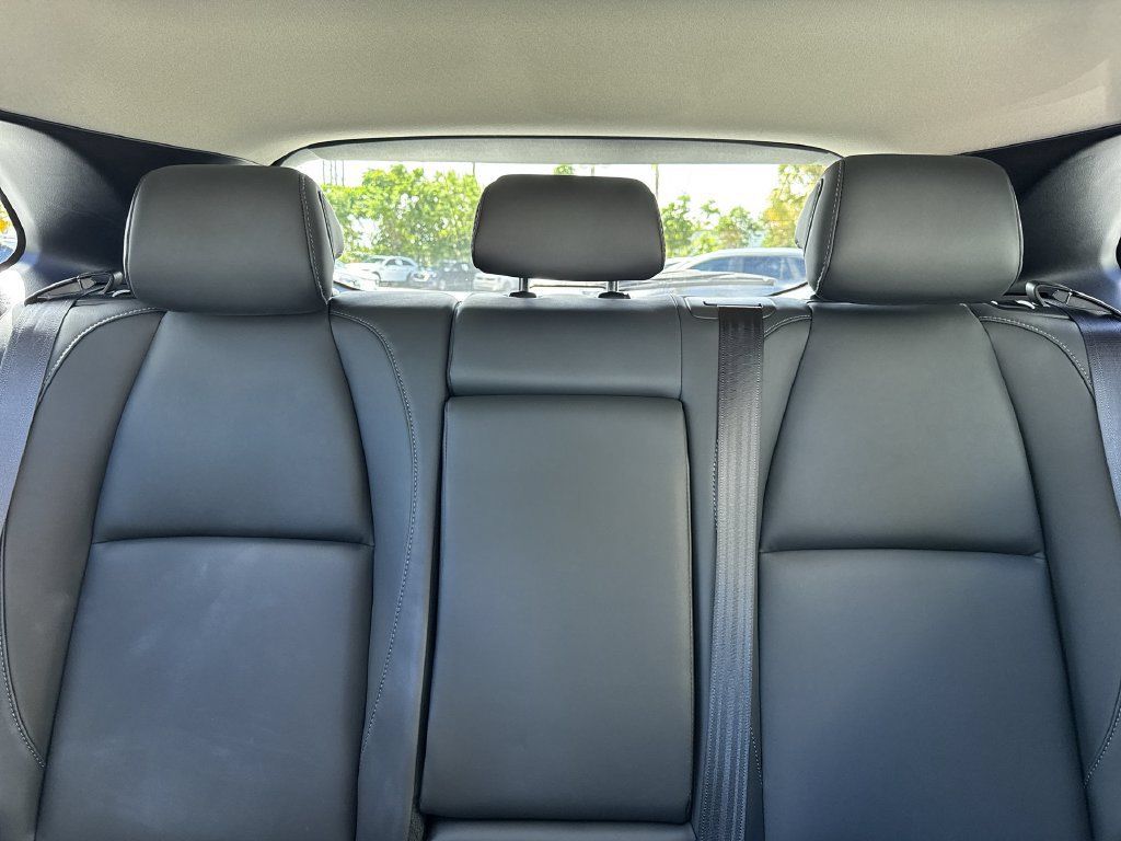 Used 2024 MAZDA CX-30 AWD 2.5 S w/ Preferred Package image 18