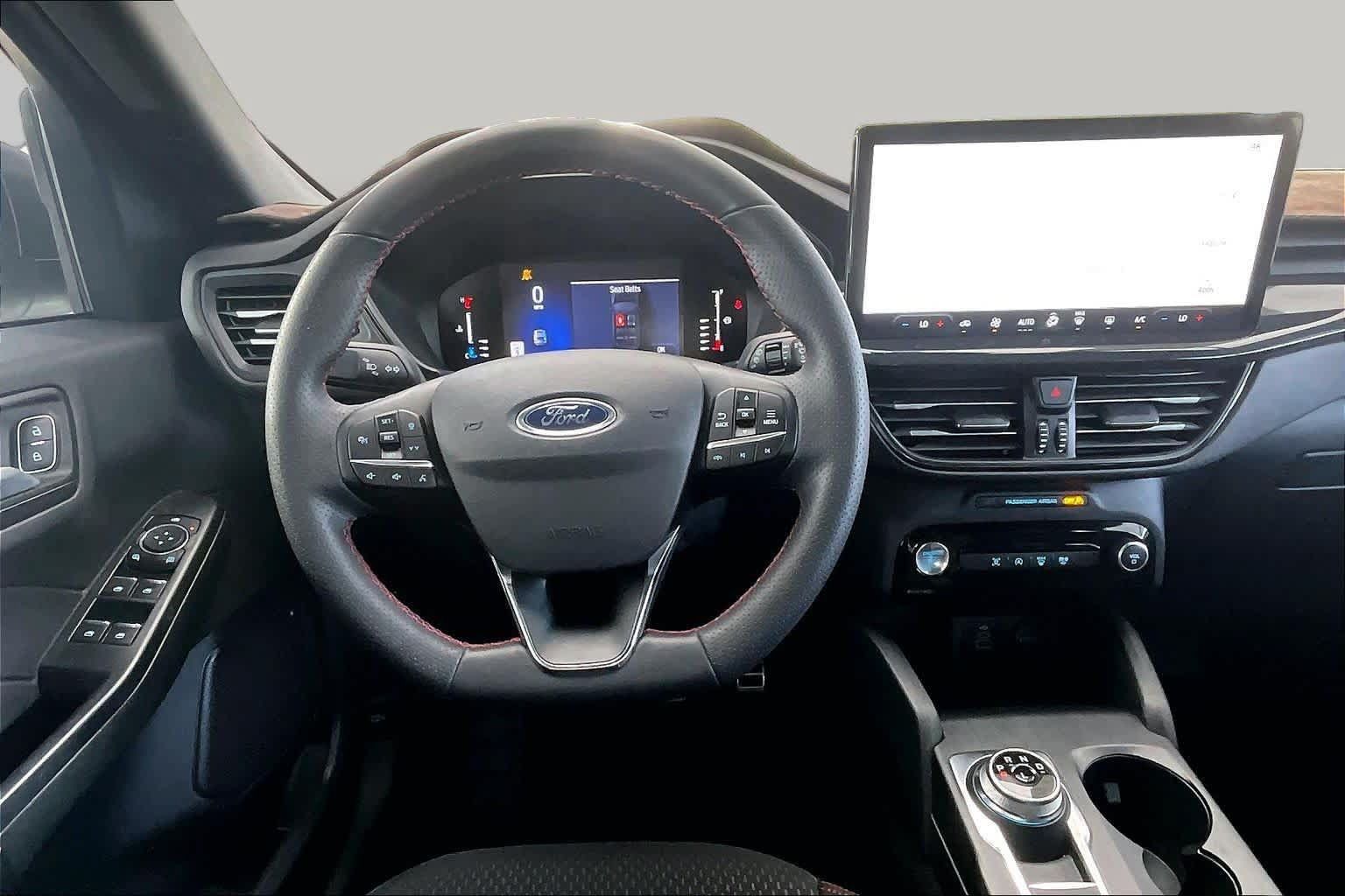 Used 2024 Ford Escape ST-Line w/ Tech Pack #1 FWD image 6