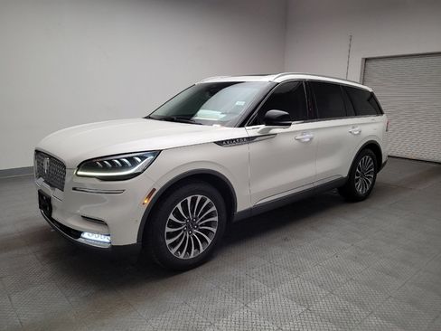 Used 2021 Lincoln Aviator Reserve w/ Equipment Group 201A image 2