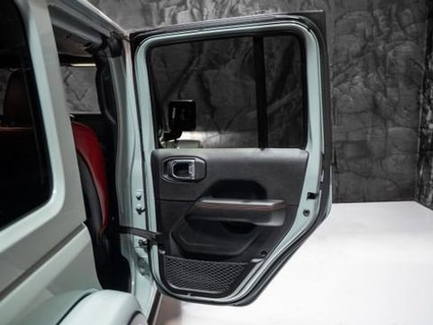 Used 2024 Jeep Wrangler Unlimited Rubicon 392 image 15