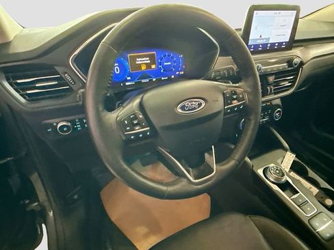 Used 2020 Ford Escape Titanium image 12