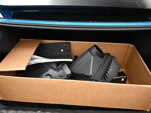 Used 2025 BMW M4 CS AWD/4WD image 17