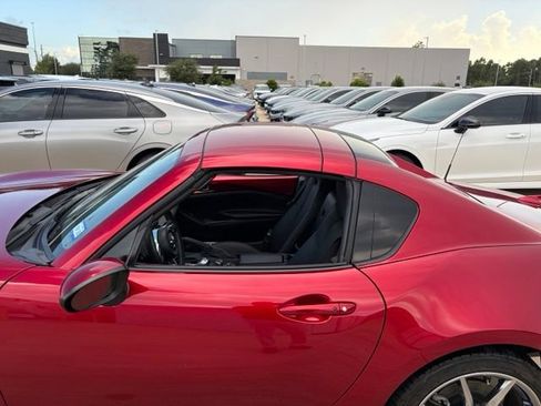 Used 2022 MAZDA MX-5 Miata RF Grand Touring RWD image 14