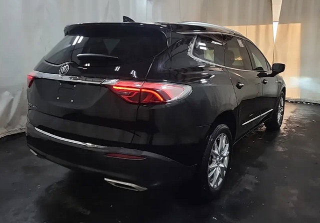 Used 2024 Buick Enclave Essence w/ Experience Buick Package AWD/4WD image 3