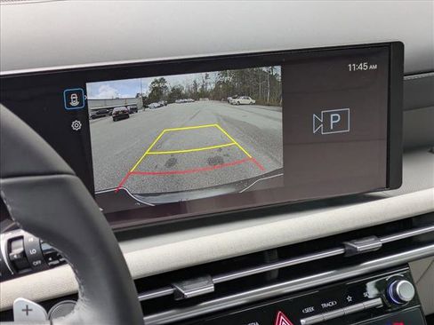 Certified 2025 Hyundai Tucson SEL AWD/4WD image 11