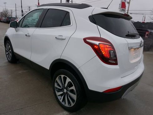 Used 2022 Buick Encore Preferred w/ Safety Package image 4