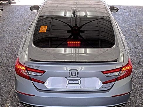 Used 2022 Honda Accord Sport image 6