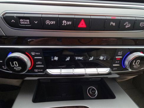 Used 2019 Audi Q7 2.0T Premium Plus image 28