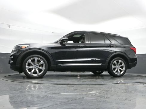 Used 2020 Ford Explorer Platinum w/ Premium Technology Package image 29