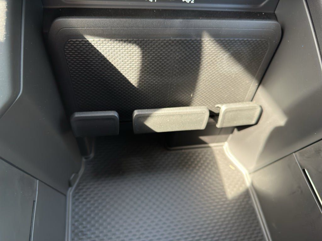 New 2026 RAM 2500 Big Horn AWD/4WD image 19
