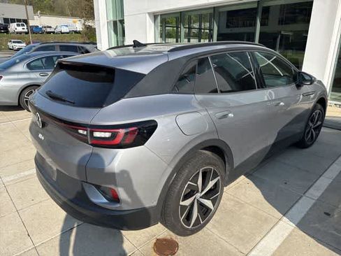 Certified 2023 Volkswagen ID.4 Pro S AWD/4WD image 6