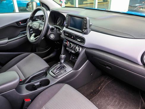 Used 2020 Hyundai Kona SE FWD image 3