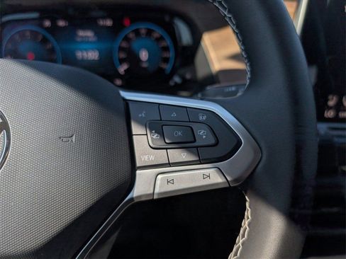 New 2026 Volkswagen Atlas SE image 17