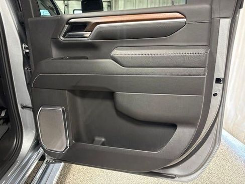 Used 2025 GMC Sierra 2500 Denali w/ Denali Reserve Package AWD/4WD image 26