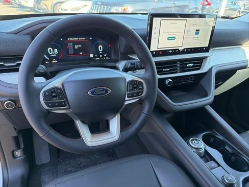 New 2026 Ford Explorer Active w/ Active Comfort Package image 13