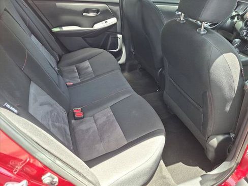 Certified 2024 Nissan Sentra SR FWD image 18
