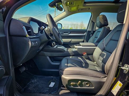 New 2026 GMC Terrain Denali AWD/4WD image 13