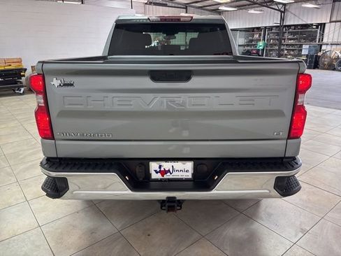 Used 2025 Chevrolet Silverado 1500 LT image 7