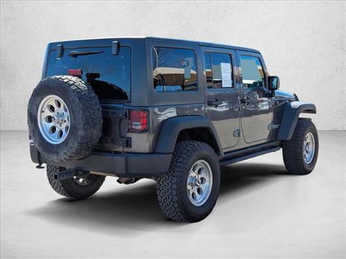 Used 2016 Jeep Wrangler Unlimited Rubicon w/ Connectivity Group image 5