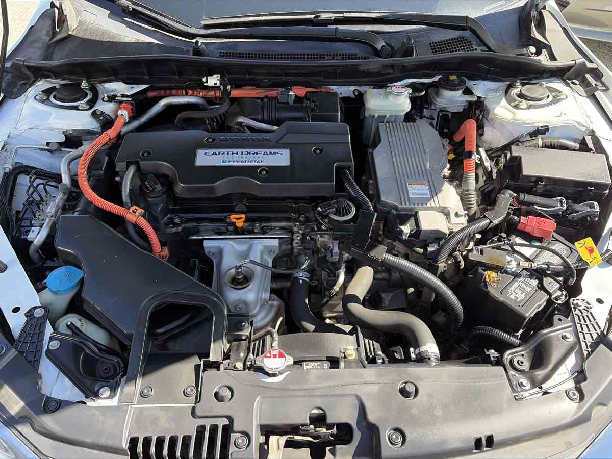 Used 2017 Honda Accord Touring image 32