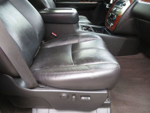 Used 2008 Chevrolet Silverado 2500 LTZ w/ Safety Package image 33