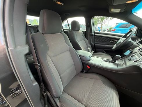Used 2017 Ford Taurus SEL FWD image 28