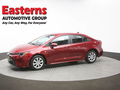 Used 2024 Toyota Corolla LE image 99