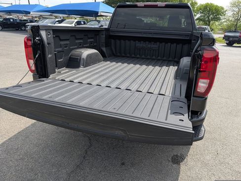 New 2026 GMC Sierra 1500 Elevation w/ Elevation Select Package image 25