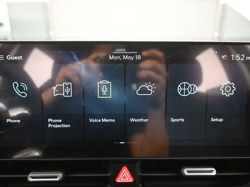 Used 2025 Hyundai Ioniq 5 SE RWD image 12