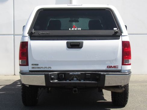 Used 2011 GMC Sierra 1500 W/T AWD/4WD image 7