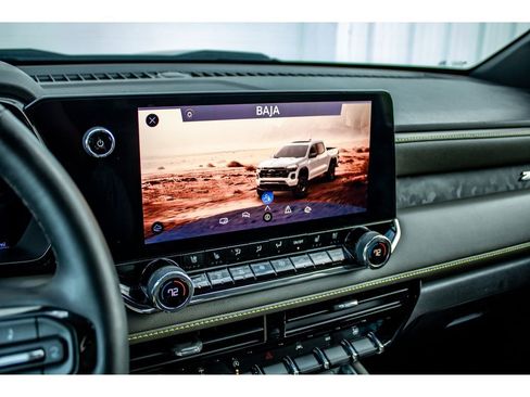 Used 2023 Chevrolet Colorado ZR2 w/ ZR2 Convenience Package III image 28