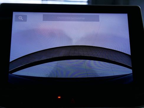 Used 2024 Jeep Compass Latitude image 41